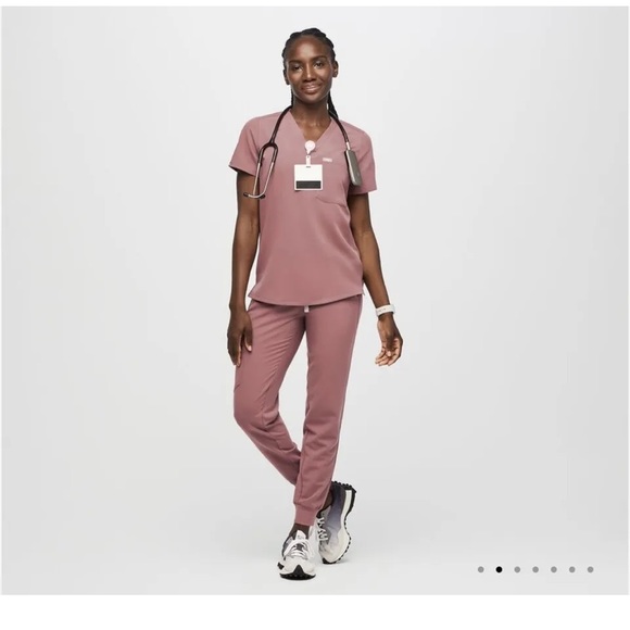 Figs - Mineral Mauve set (xs and xxs) - Picture 1 of 4